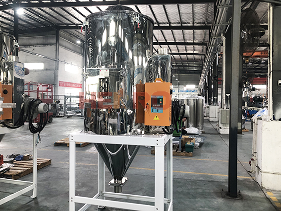 注塑加工利器：注塑烘干機內(nèi)部結構