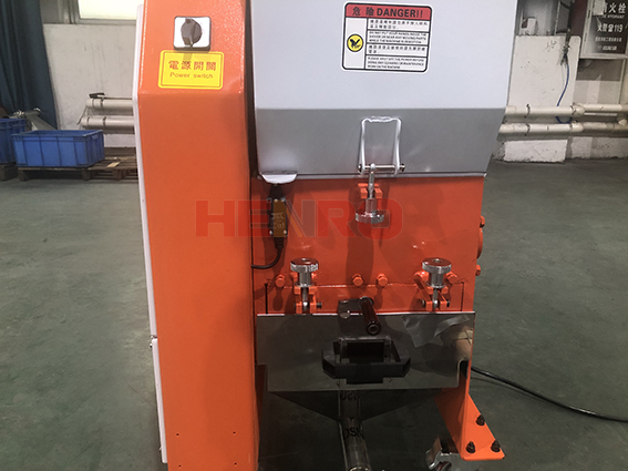 揭秘！塑料粉碎機(jī)應(yīng)用原料有哪些